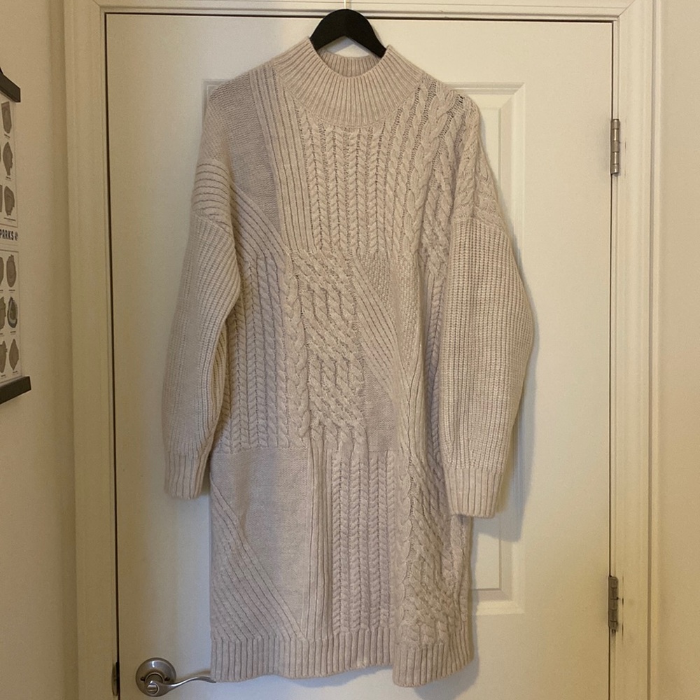 Old Navy Oatmeal Sweater Dress🌾